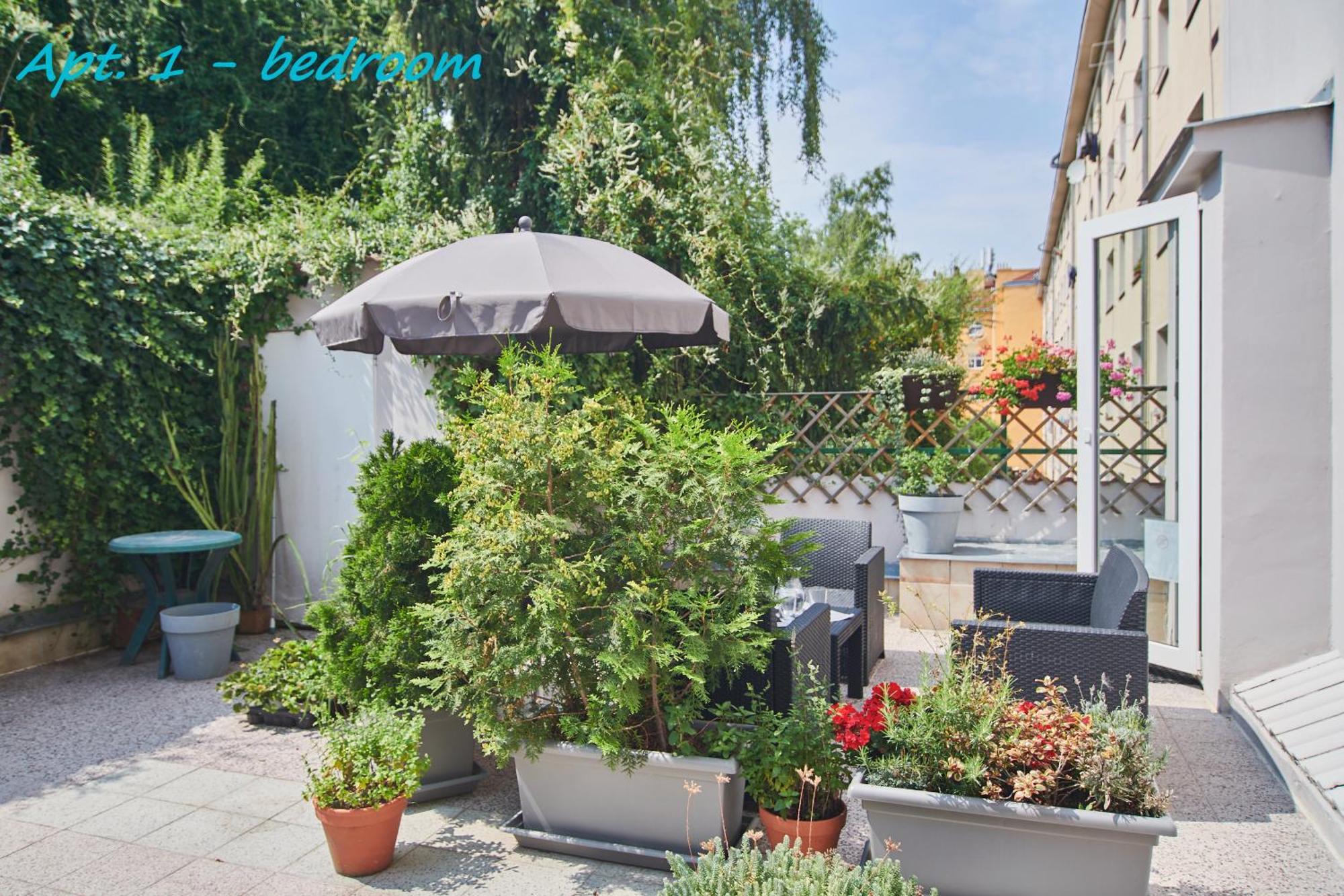 Cozy With Terrace Near Castle Daire *
